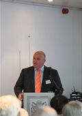 Willem Prinsen, Managing Director, present TNT's City Logistics Programme 